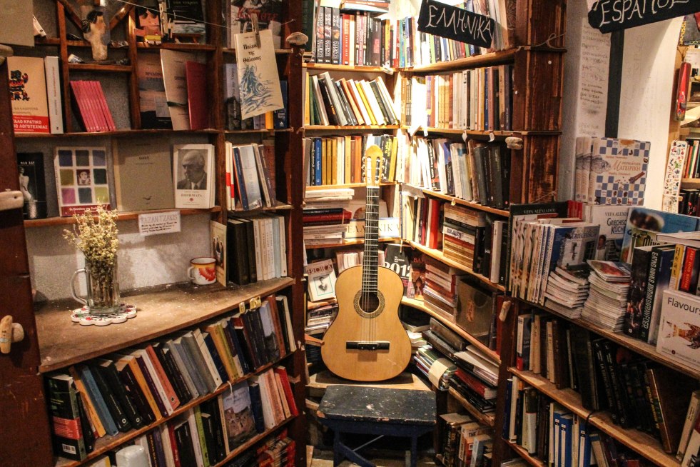 1447973348-1447973348_goodreads_misc